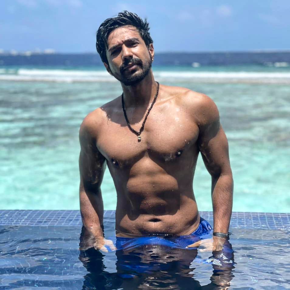 Vishnu Vishal pics with fiancee Jwala Gutta in the Maldives