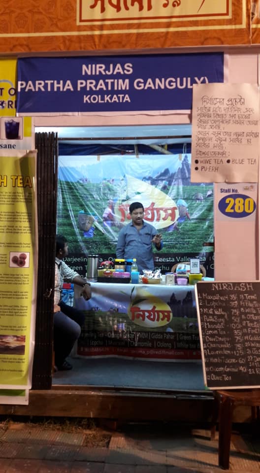 This Kolkata tea stall serves special tea for Rs1000 per cup