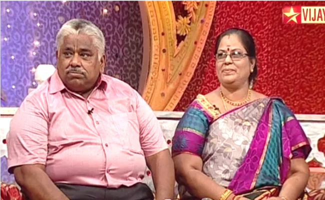chef dhamu with his wife rare photoசெஃப் தாமுவோட மனைவியை பார்த்து