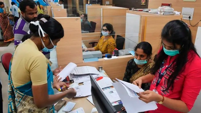  The cheque books of the 7 PSU banks getting merged will not be valid