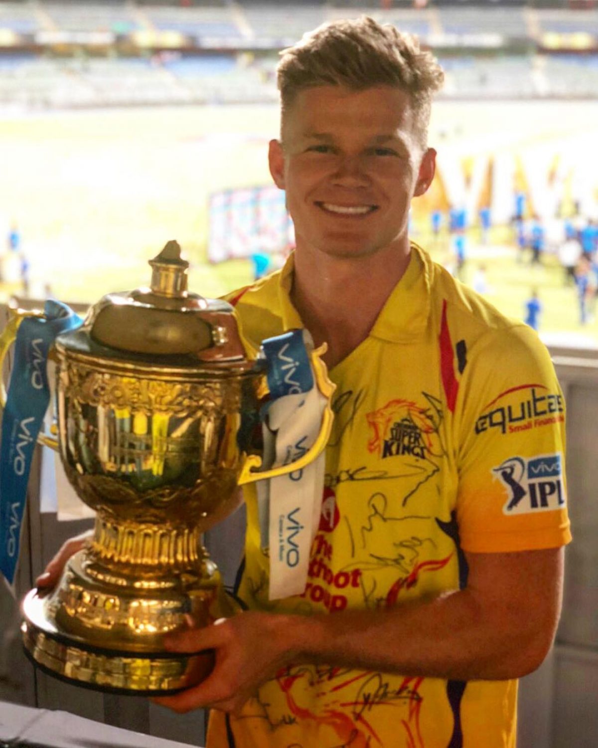 Sam Billings asks for dongle suggestions from fans