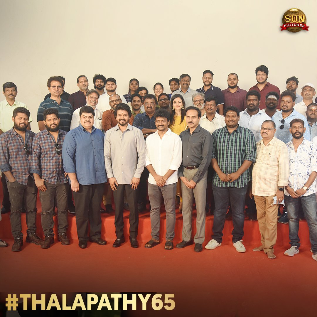 Vijay’s macho look from Thalapathy 65 Pooja is trending; viral pics here