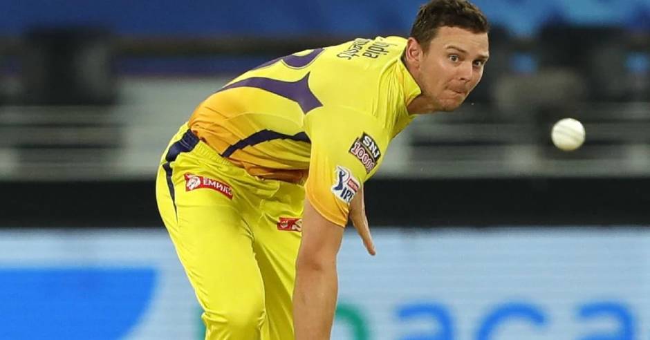 Fans storm Twitter with suggestions for Hazlewood's replacement