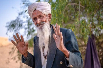 Australian woman loves 82 yr old Rajasthani old man
