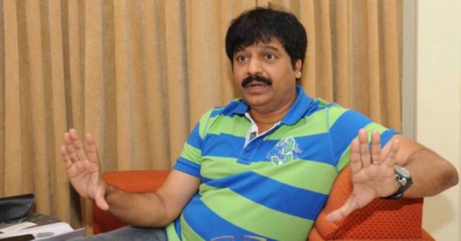 Comedy actor Vivek admitted to hospital in Chennai