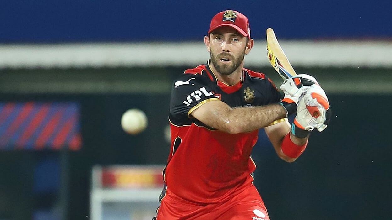 Michael Vaughan said rcb was the right team for Maxwell