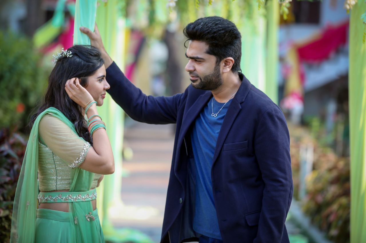 STR's Maanaadu shoot secrets - single take scene details ft Kalyani Priyadarshan, Venkat Prabhu