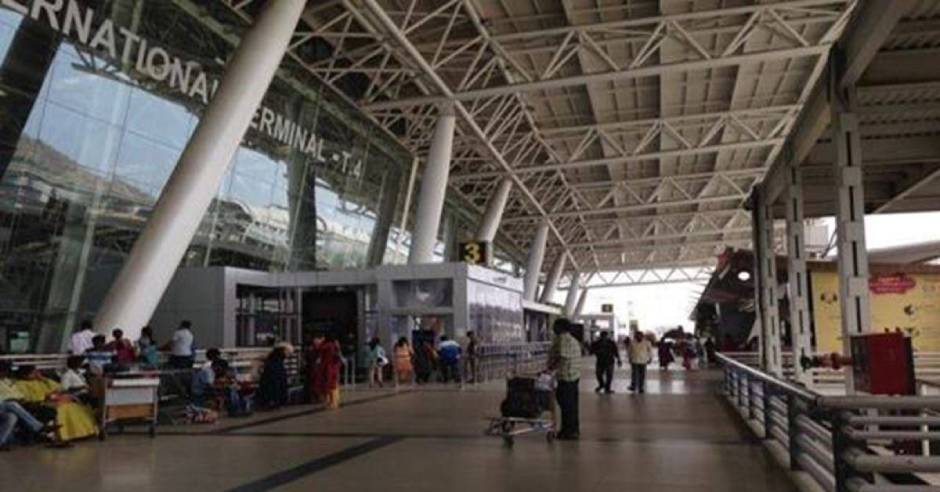 Attempt to smuggle 2.5 kg gold at Chennai airport