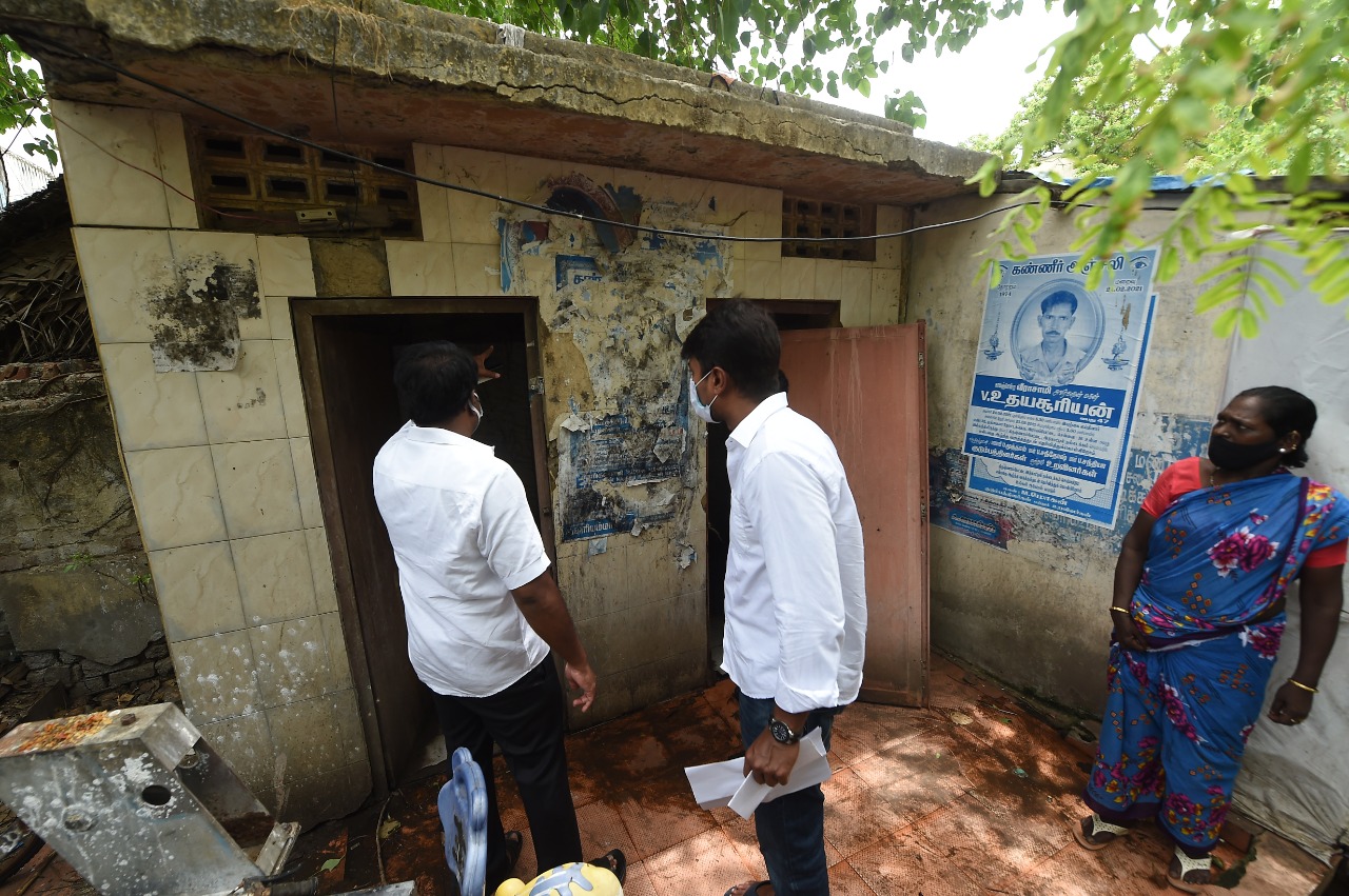 Udhayanidhi Stalin orders officials to renovate the public toilets