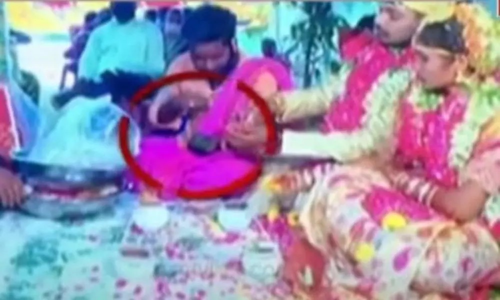 Telangana Priest Turns Into Thief In Marriage
