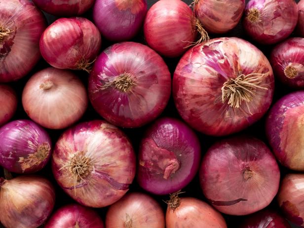 Man orders mobile phone online, gets onions instead