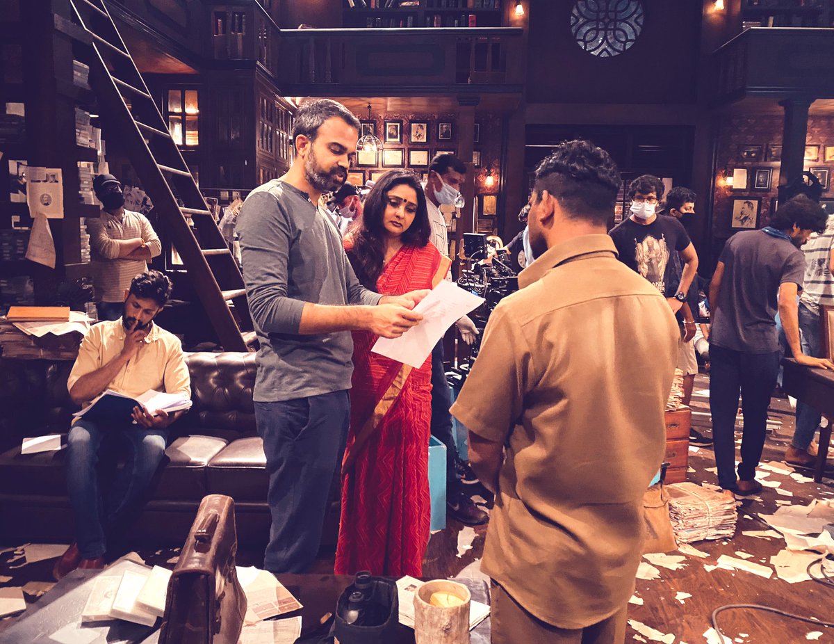 Popular KGF Chapter 2 actress shares current update with pics ft Malavika Avinash