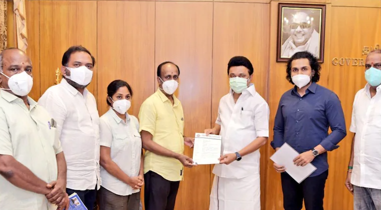 VIDEO: Karthi visits MK Stalin along with other film personalities, meets press - What happened? Full Details