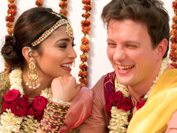 Shriya's mesmerising dance with hubby is too cute to miss! Couple goals max