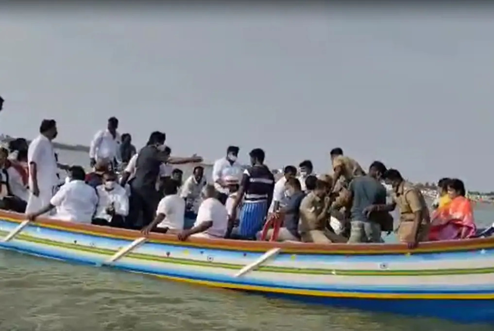 anitha radhakrishnan carried by fisherman pics go viral