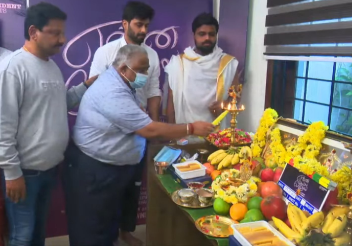 Ashwin-Pugazh combo's new film to have two heroines? - Watch film's pooja VIDEO