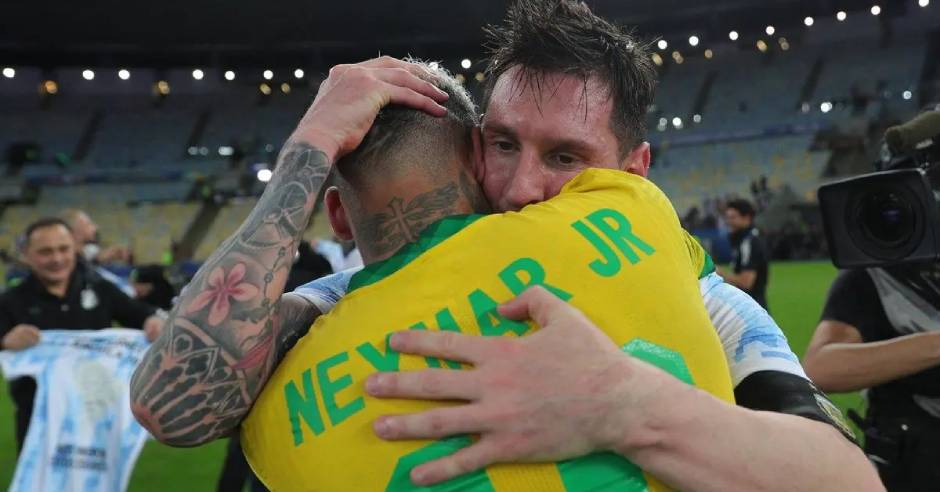 Messi consoles Neymar after Brazil lose Copa America 2021 final