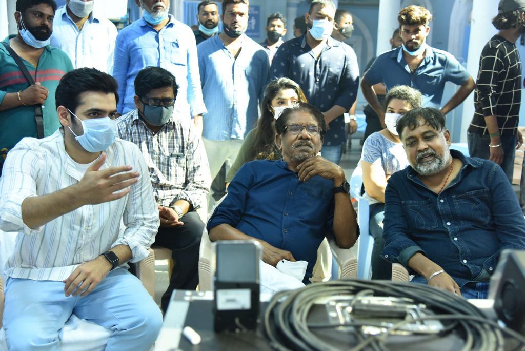 In PICS - Bharathiraja's birthday celebrations at the sets of Ram Pothineni's next RAPO19