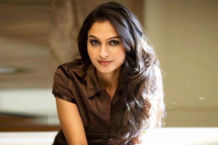 Breaking: This popular heroine to star in Vetrimaaran's NEXT - Deets