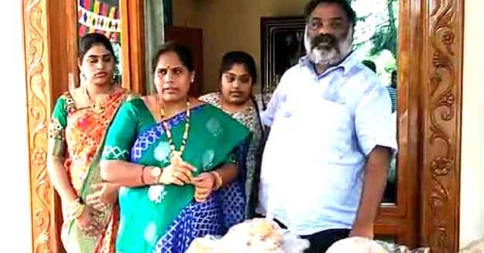 Father in law gives 1 ton fish and vegetables as Aadi seer