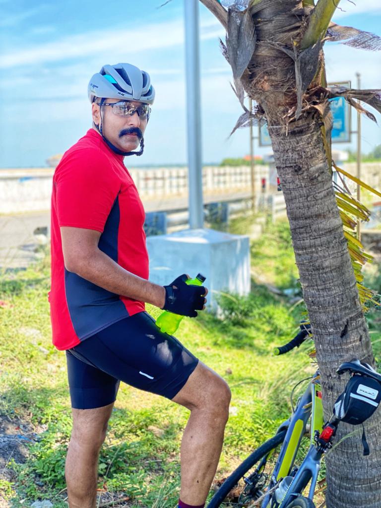 actor rahman also cycling following thala ajith viral pics