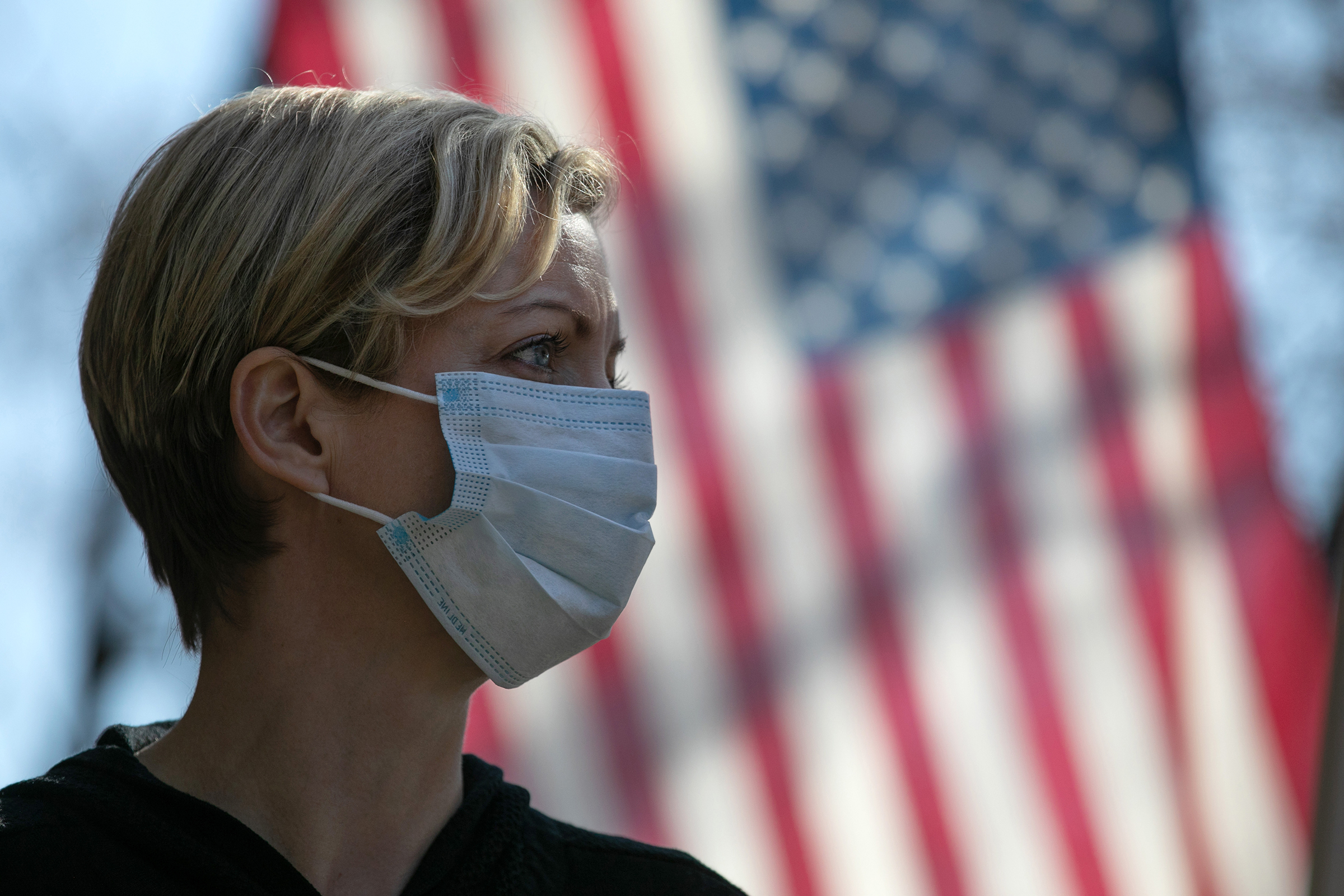 US considers tightening mask guidance for vaccinated peoples