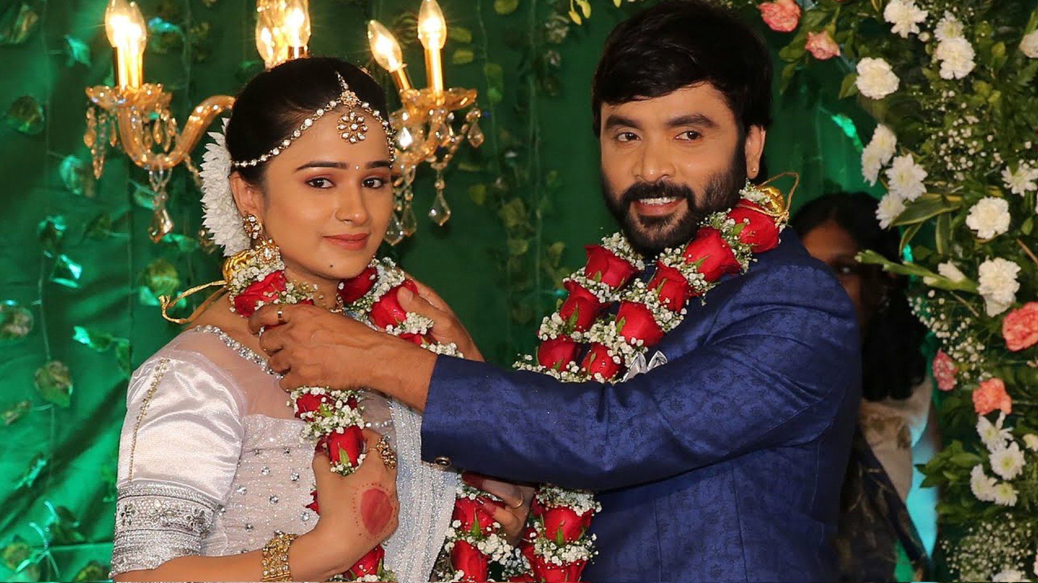 Snehan and Kannika Ravi’s wedding reception video ft Bigg Boss Tamil stars Suja, Ganesh, Aarav