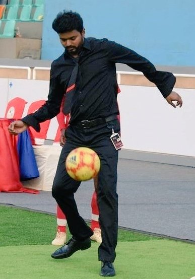 UNSEEN BTS picture from Thalapathy Vijay's Bigil goes VIRAL on social media