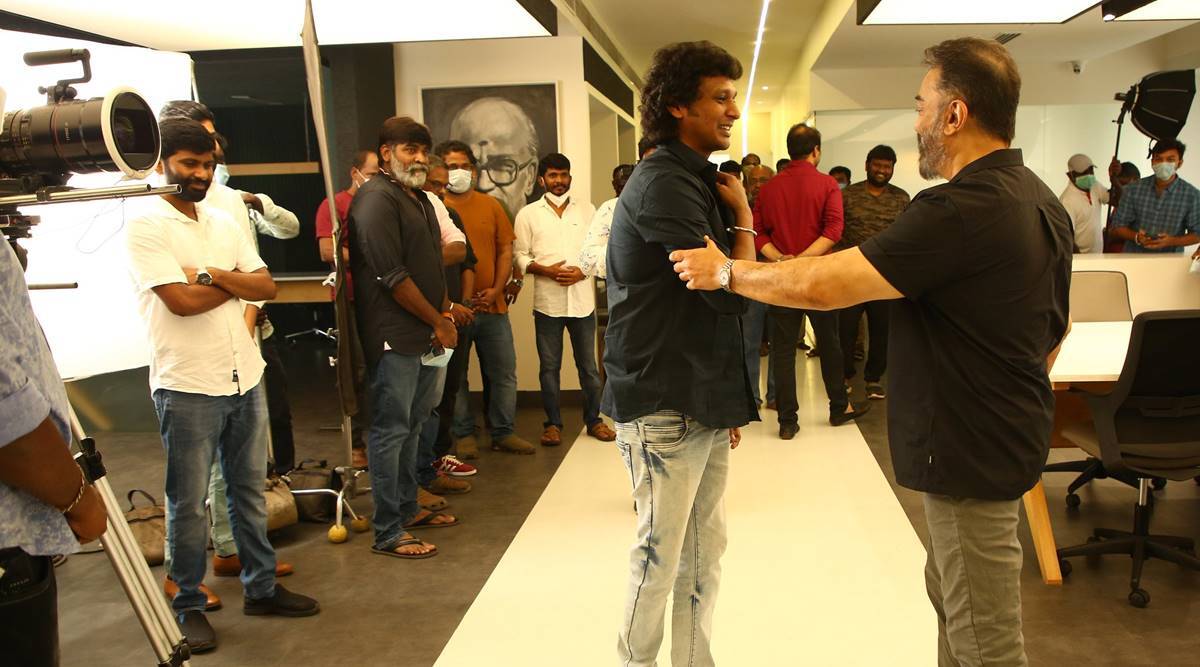 CONFIRMED: Young Tamil hero roped in for Kamal Haasan's Vikram; pic from sets goes VIRAL