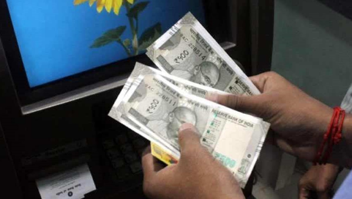 RBI to penalise banks for non-availability of cash in ATM