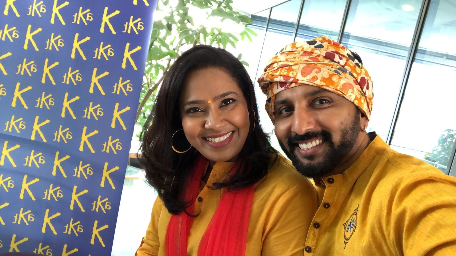 Here's a glimpse of Ananda Kannan's beautiful moments with his wife; viral emotional video
