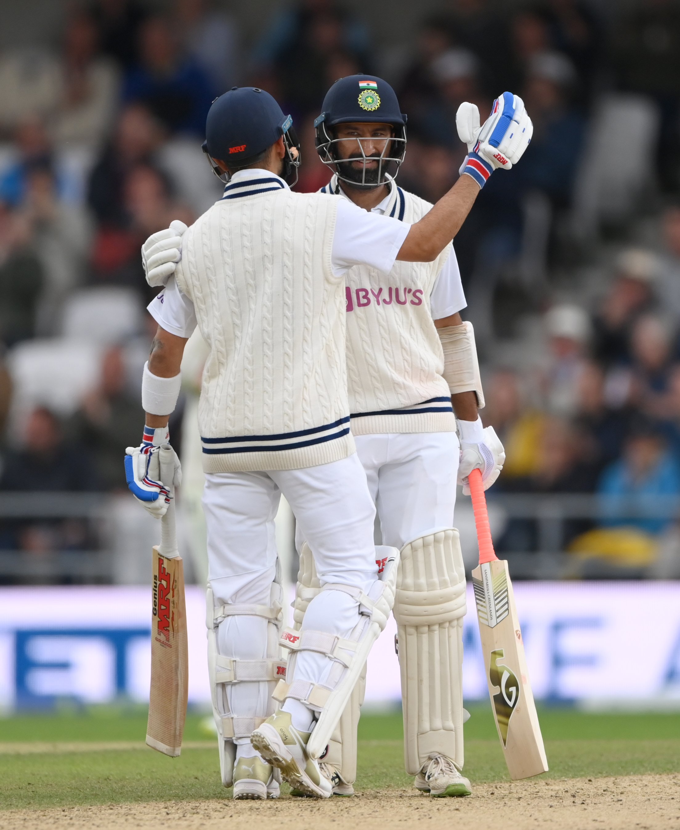 Famous Jarvo intrudes as India batsman during Leeds Test