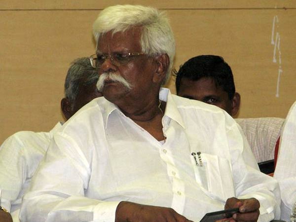 Kollywood's popular lyricist passes away, fans turn emotional ft Pulamaipithan