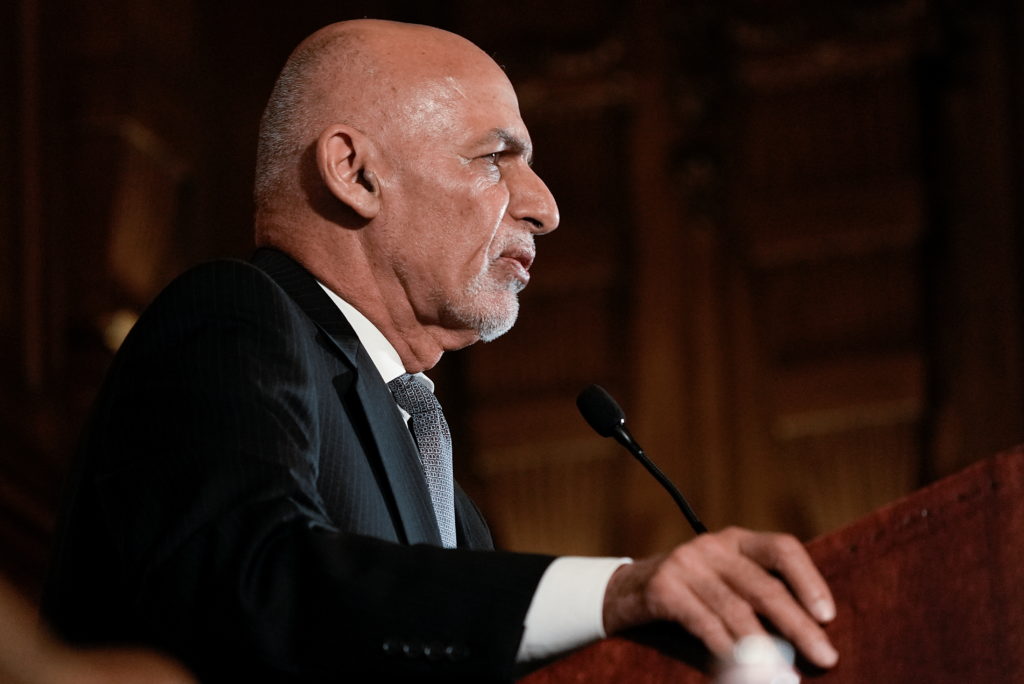 Ashraf Ghani apologized Afghan people to forgive him