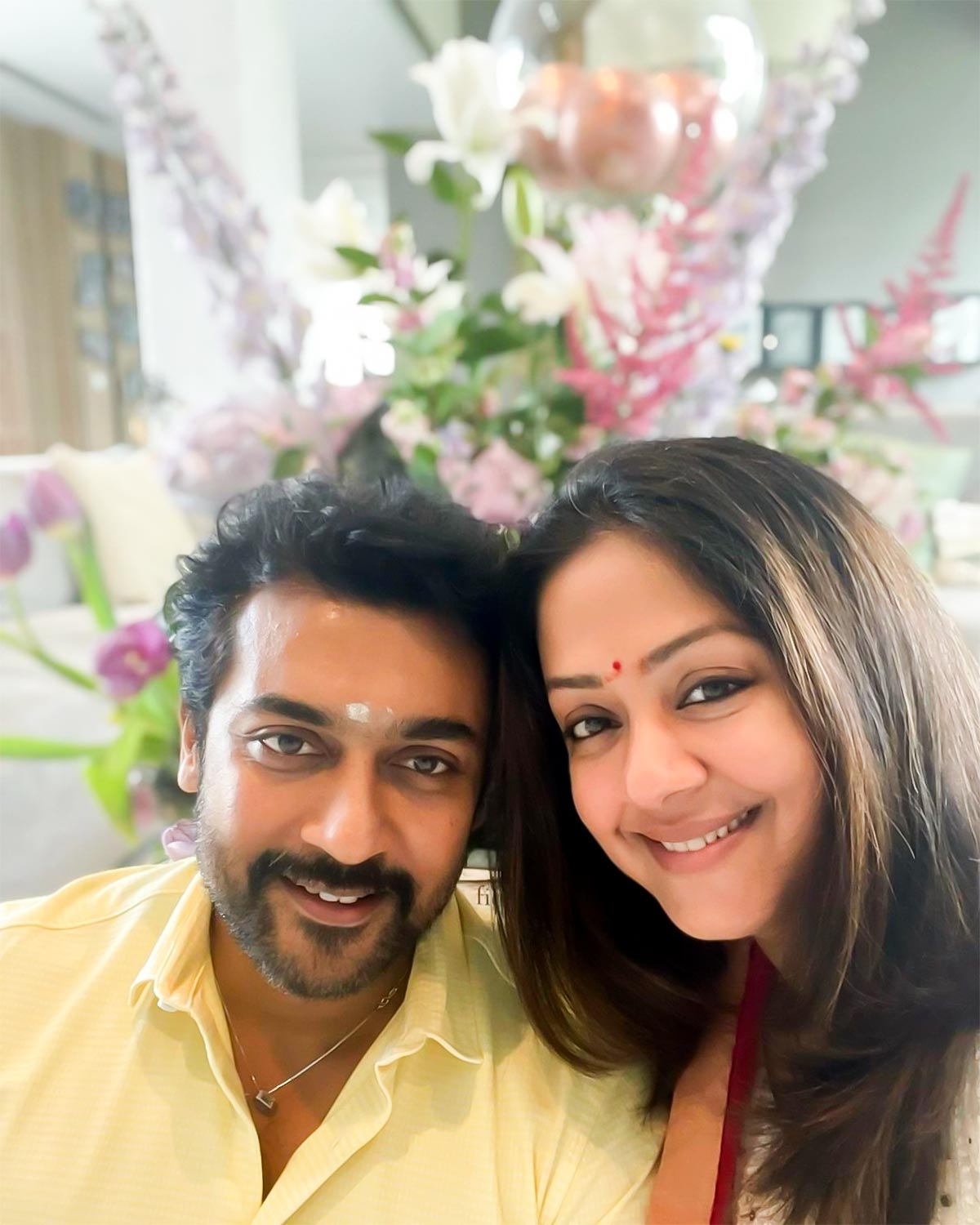 Suriya's extra-special anniversary message is sugar, spice and everything nice; viral unseen pic ft Jyotika