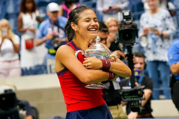 18 year-old Emma Raducanu wins US Open title for first Slam crown