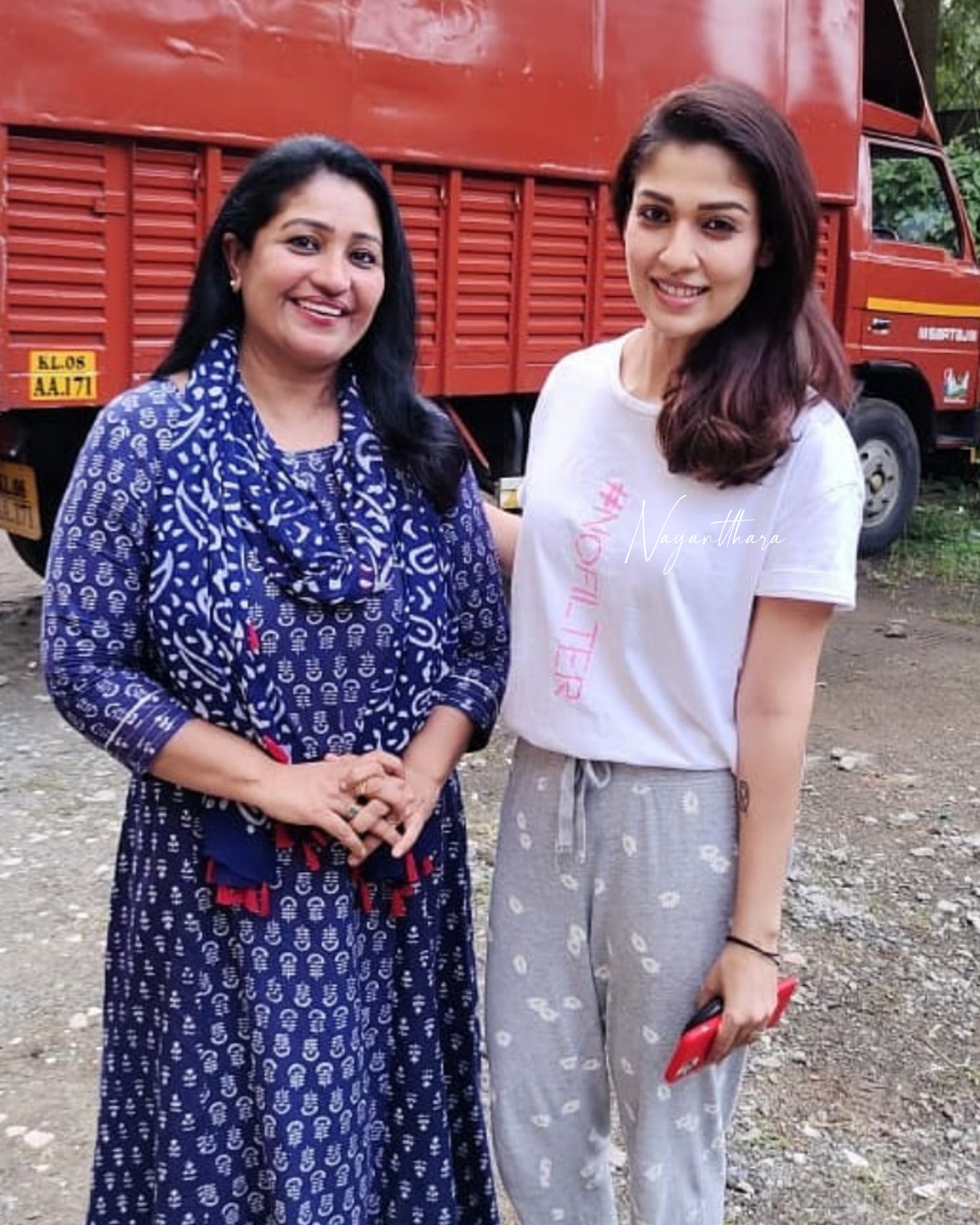 After Shah Rukh Khan and Atlee's biggie, Nayanthara kickstarts her next ft Gold, Prithviraj, Alphonse Puthren