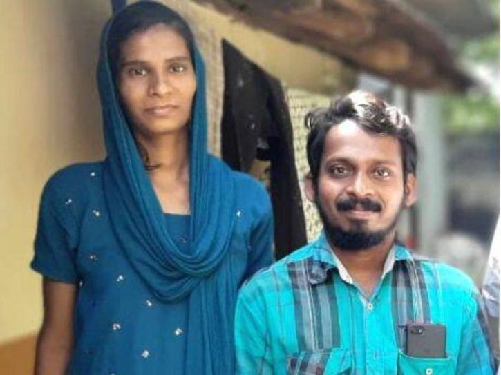 Kerala Man Who Hid Girlfriend In Room For 10 years, Marries Her