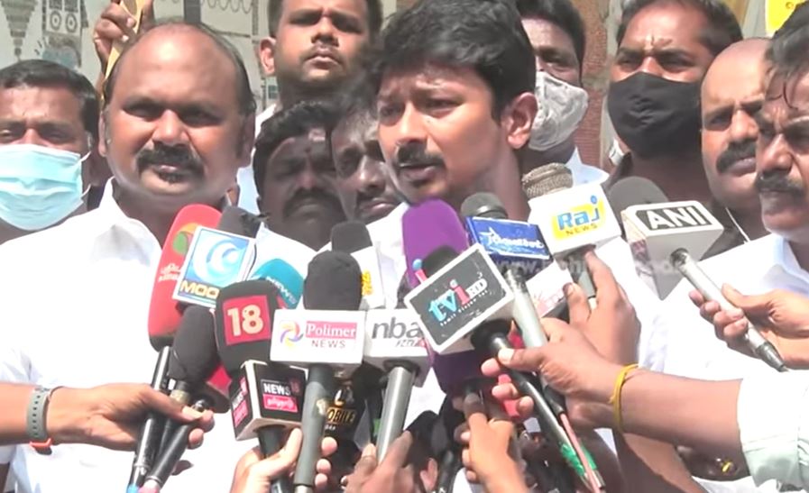 Udhayanidhi Stalin Protest gas petrol diesel hike viral video 