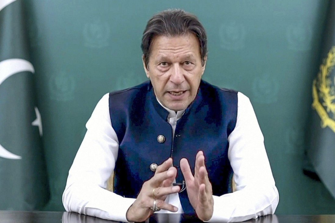 Imran Khan sought to cast Pak as victim of ungratefulness