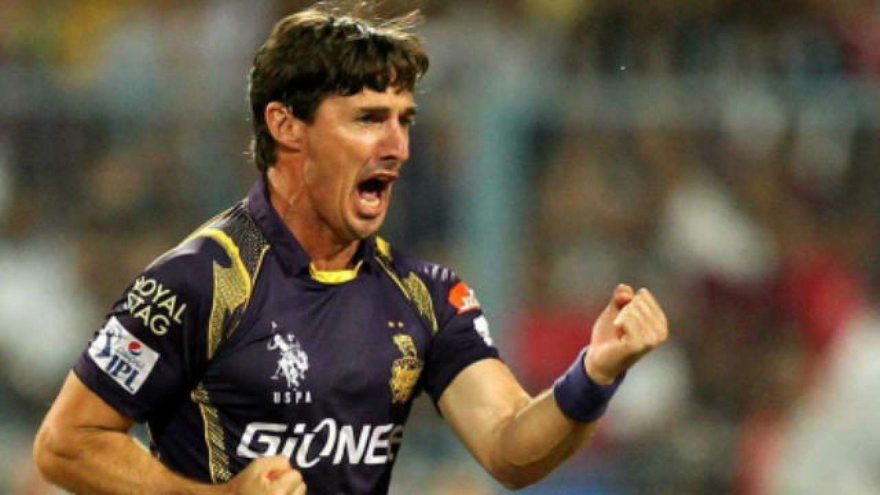 Dhoni is going to retire at end of the year from IPL, Brad Hogg