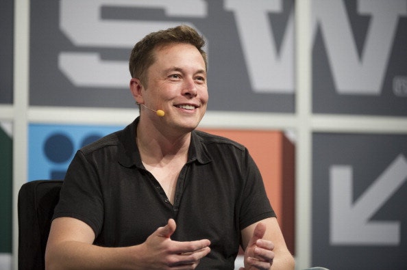 Tesla CEO Elon Musk praise for Maxwell take Twitter by storm