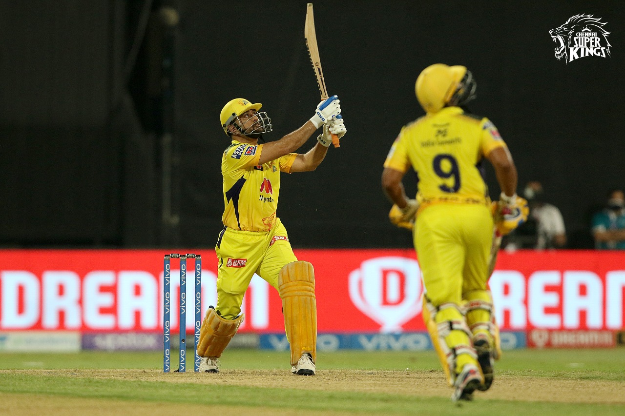 MS Dhoni's special message to the CSK fans after sealing Playoffs