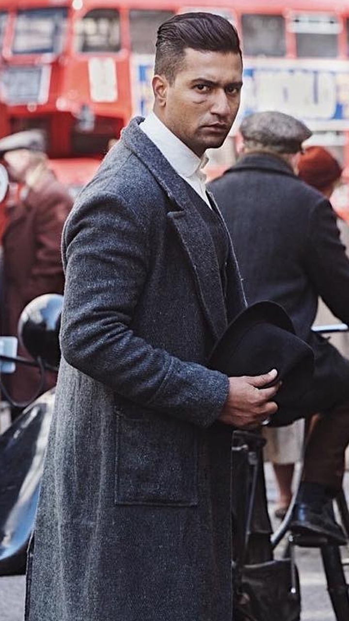 Popular hero's startling revelation about getting 13 stitches on his face shocks fans ft Vicky Kaushal