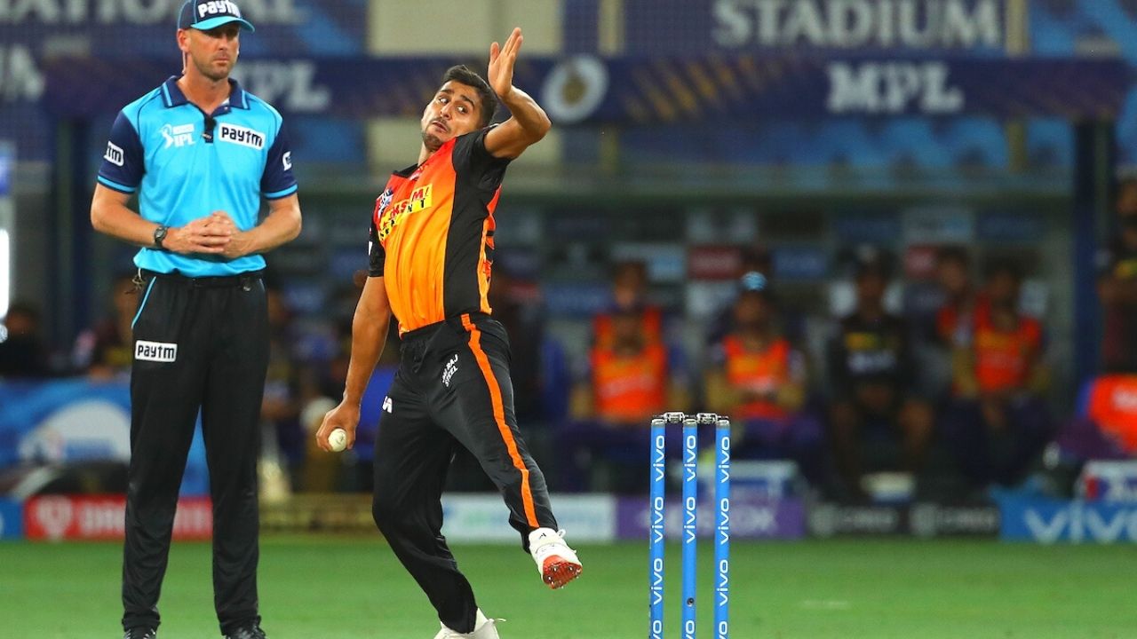 SRH Umran Malik bowls fastest delivery in IPL 2021 by an Indian pacer