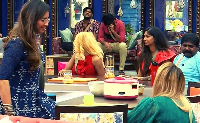"Innaiku naan yen ipdi irukken?" Priyanka opens up about her life story in BB 5 for the first time