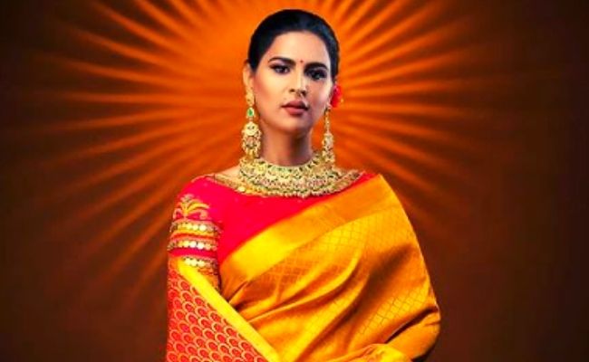 Namitha Marimuthu posts her first VIDEO after her sudden exit from Bigg Boss house