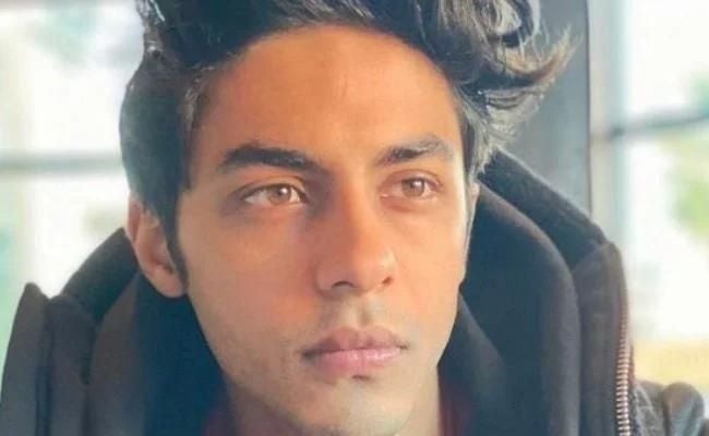 After more than three weeks in jail, Shah Rukh Khan's son Aryan Khan gets relief!! Deets