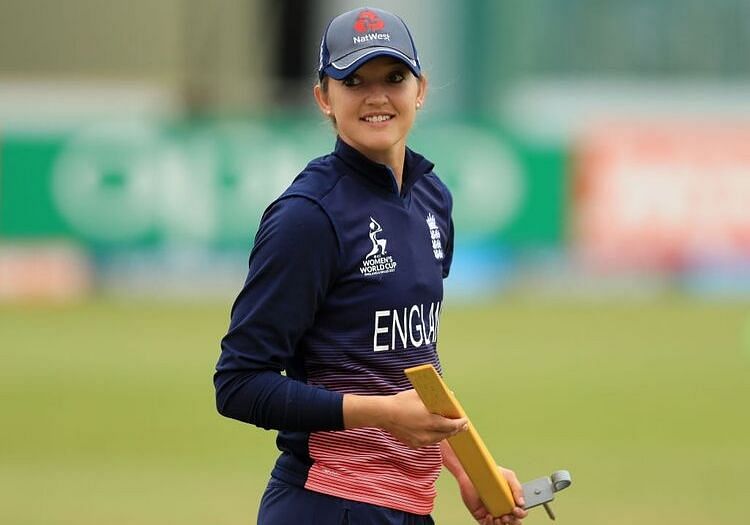 Sarah Taylor as wicket keeper coach of Abu Dhabi mens team