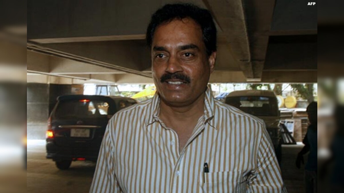 dilip vengsarkar has questioned why Ashwin to be ignored 